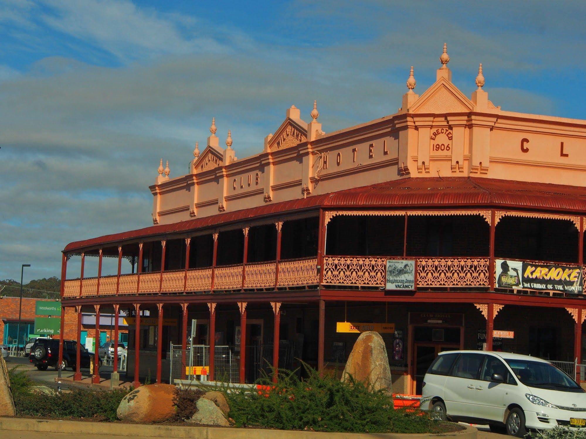Great Central Hotel Glen Innes Exterior photo