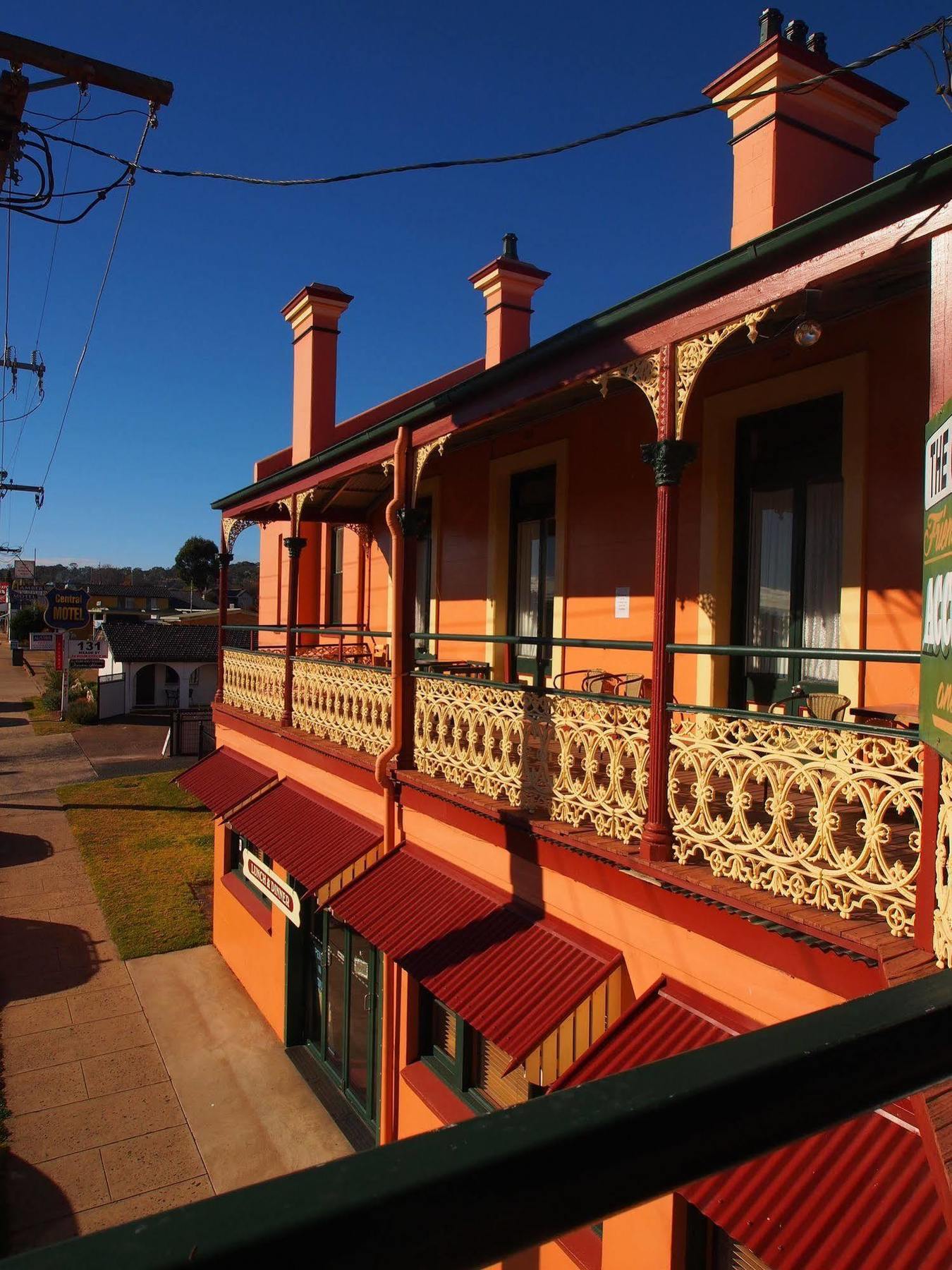 Great Central Hotel Glen Innes Exterior photo